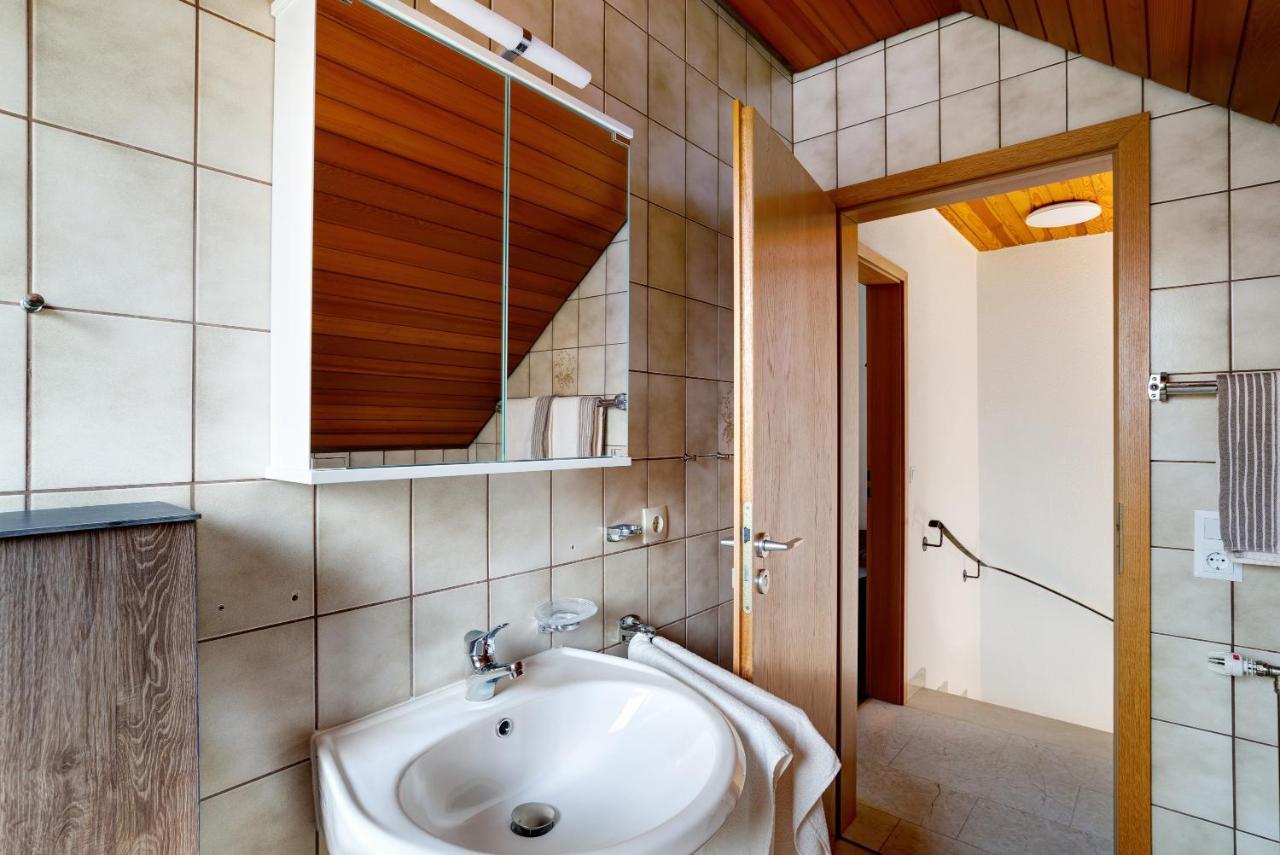 Haus Erika Ferienwohnung 2 Бад-Тайнах-Цавельштайн Экстерьер фото